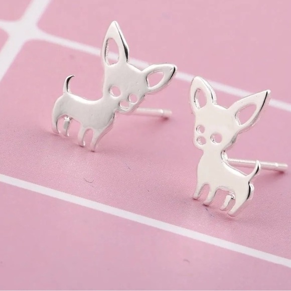 Super Cute Chihuahua Stud Earrings - Picture 2 of 5